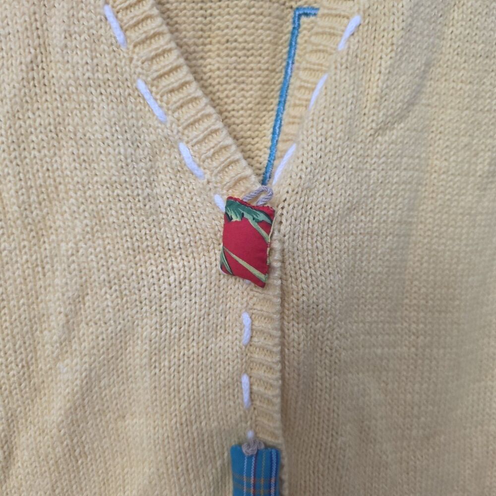 Vintage Mandal Bay Sweater Vest Size Large Yellow Appliqued Purses Shopping - Picture 3 of 11